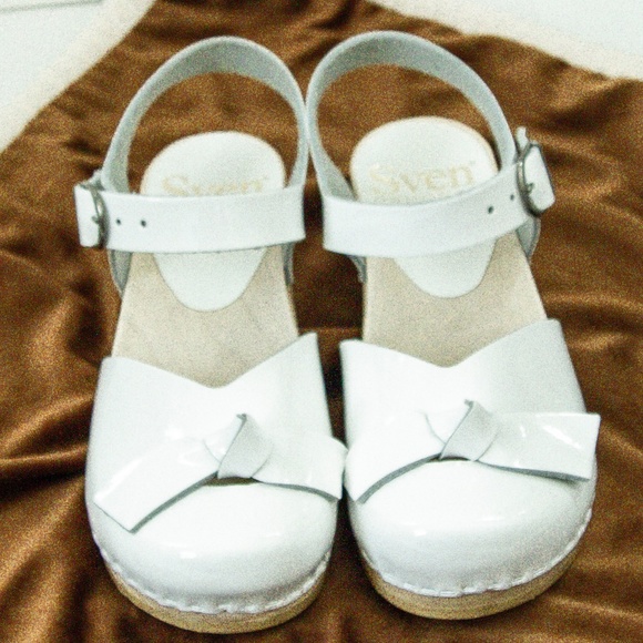 NWOT SVEN clogs - Picture 3 of 13